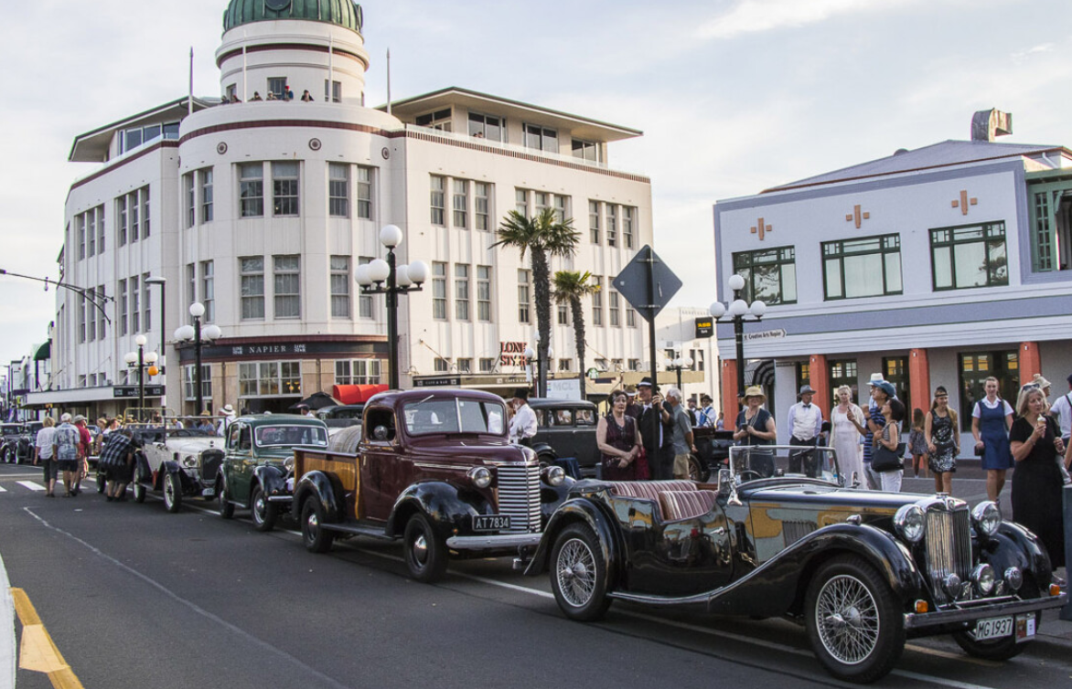 Read more about the article Art Deco Weekend Break